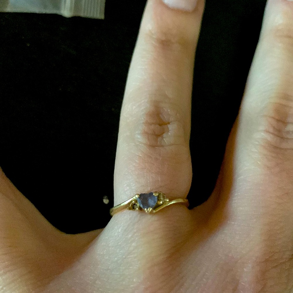 Purple Tanzanite Ring with Diamonds 7